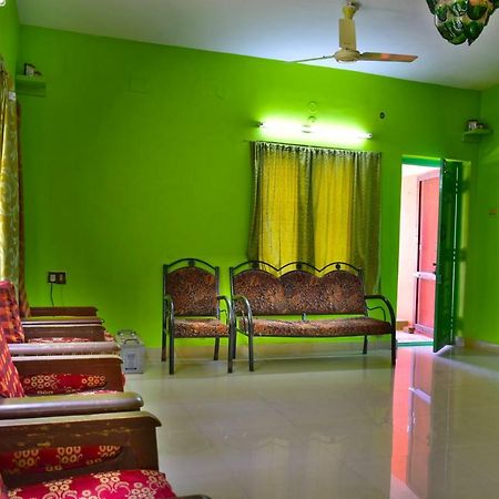Kozee Kaves Hotel Yelagiri Bagian luar foto