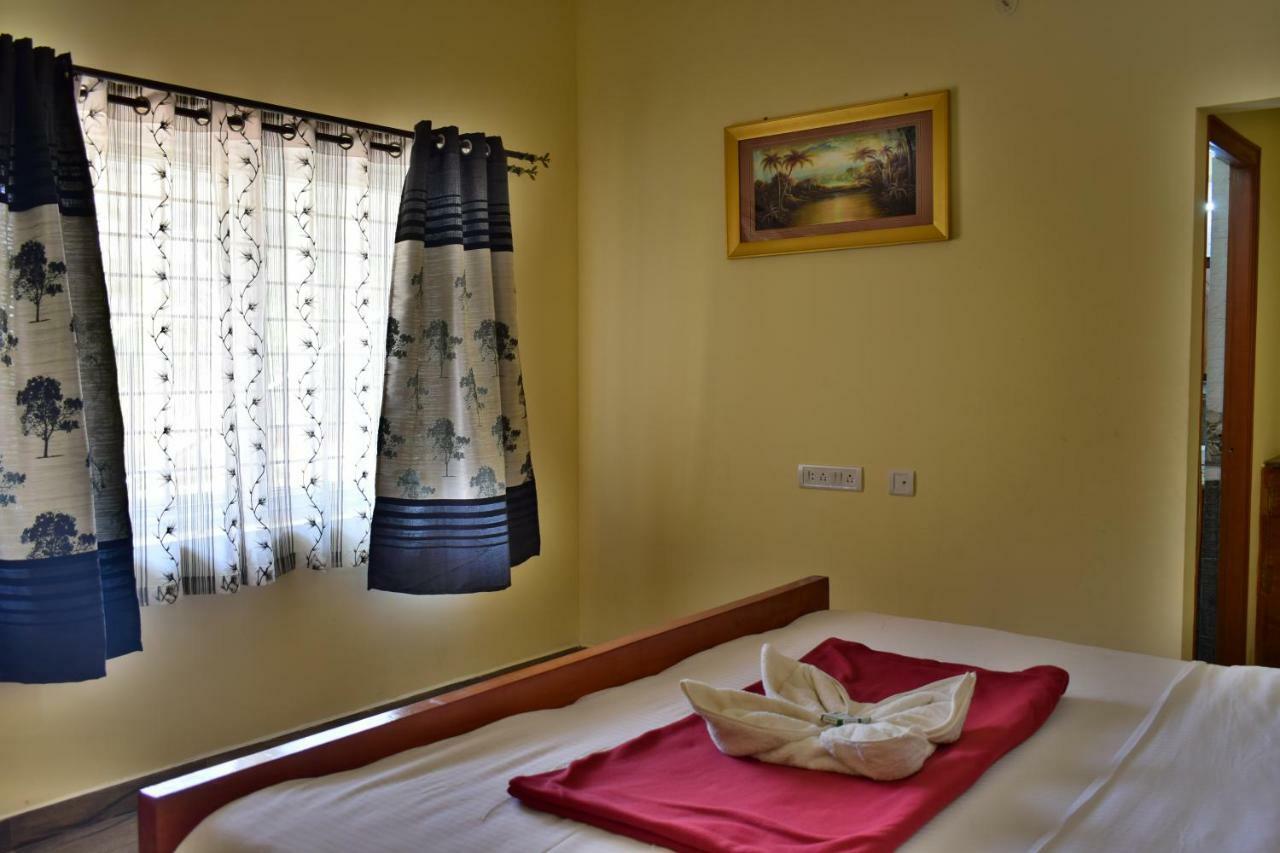 Kozee Kaves Hotel Yelagiri Bagian luar foto