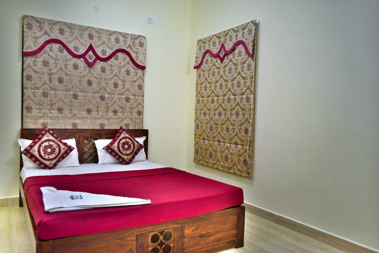 Kozee Kaves Hotel Yelagiri Bagian luar foto